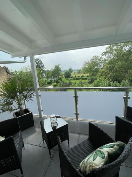 Ferienwohnungen Im Palmengarten - 70 Qm Heitersheim Ngoại thất bức ảnh